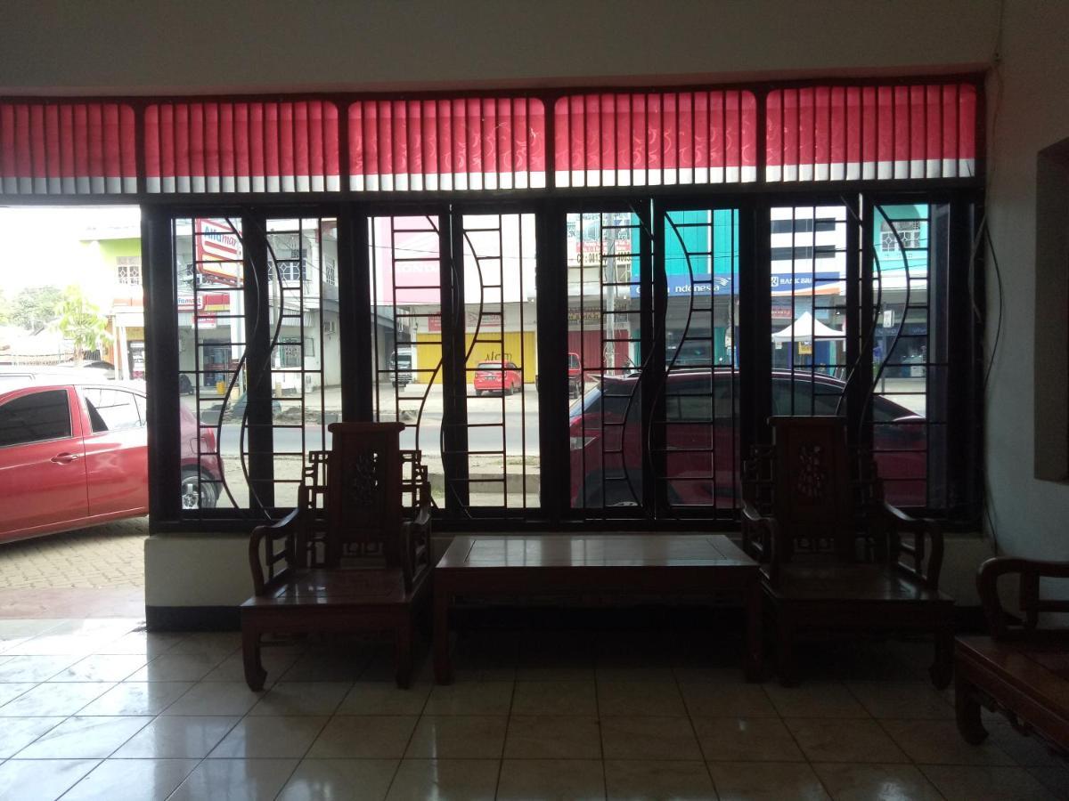 Hotel Transit 1 Makassar Redpartner Zewnętrze zdjęcie