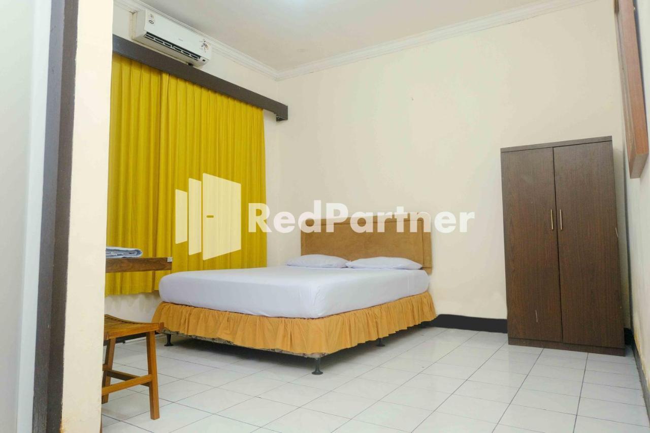 Hotel Transit 1 Makassar Redpartner Zewnętrze zdjęcie