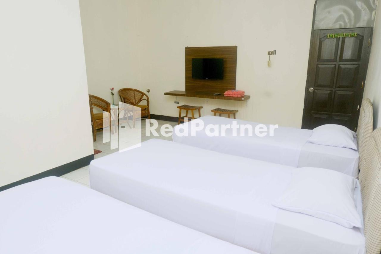 Hotel Transit 1 Makassar Redpartner Zewnętrze zdjęcie